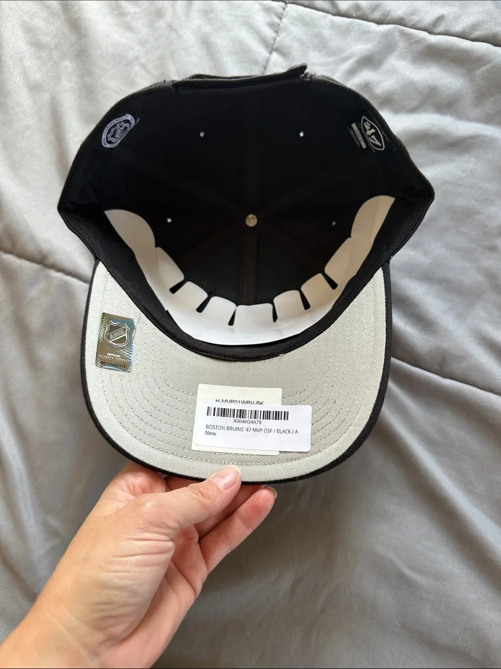 NHL '47 Black and Yellow Boston Bruins Hat